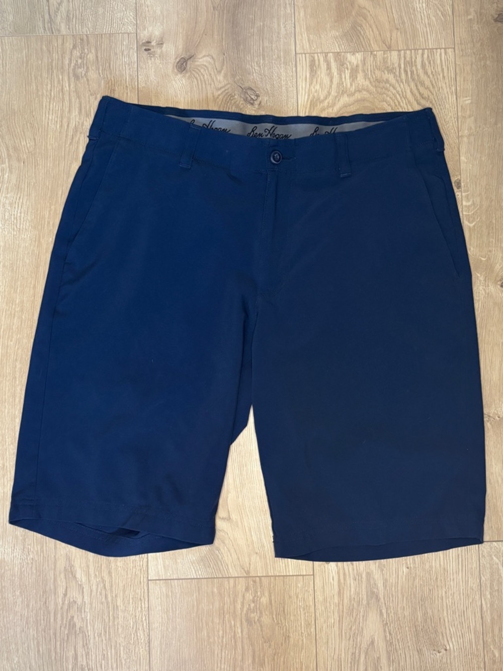 Ben Hogan Size 32 Men's Navy Golf Shorts